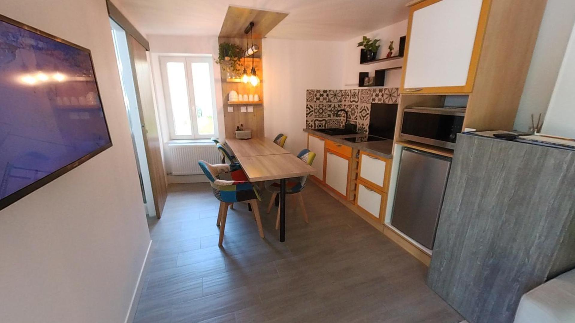La Maison Des Pres Disney Paris Chambry Bagian luar foto